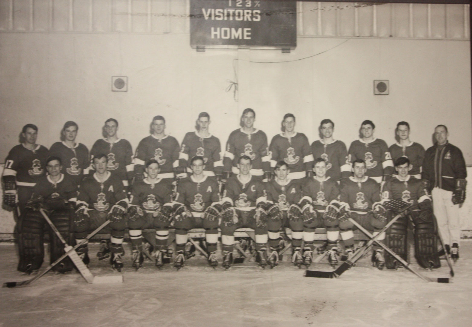 RMC Hockey 1969-70 Picture